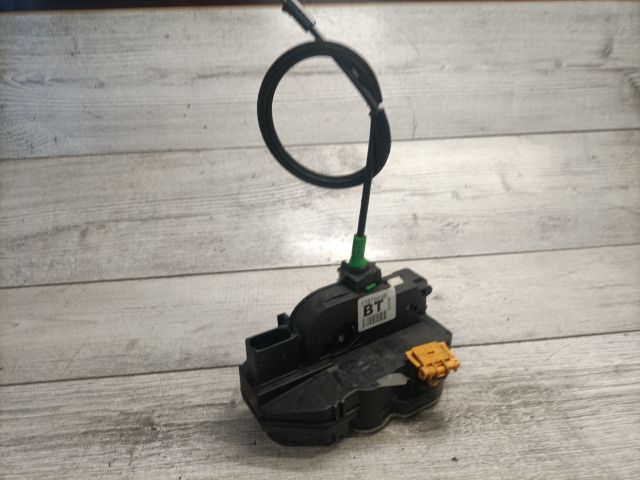 bontott OPEL INSIGNIA Jobb hátsó Ajtózár