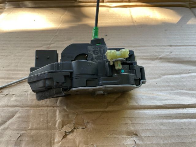 bontott OPEL INSIGNIA Jobb hátsó Ajtózár