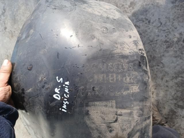 bontott OPEL INSIGNIA Jobb hátsó Dobbetét (Kerékjárati, Műanyag)