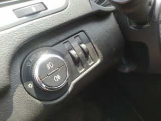 bontott OPEL INSIGNIA Jobb hátsó Felső Zsanér