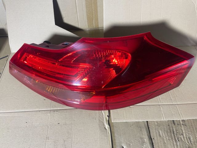 bontott OPEL INSIGNIA Jobb Hátsó Lámpa