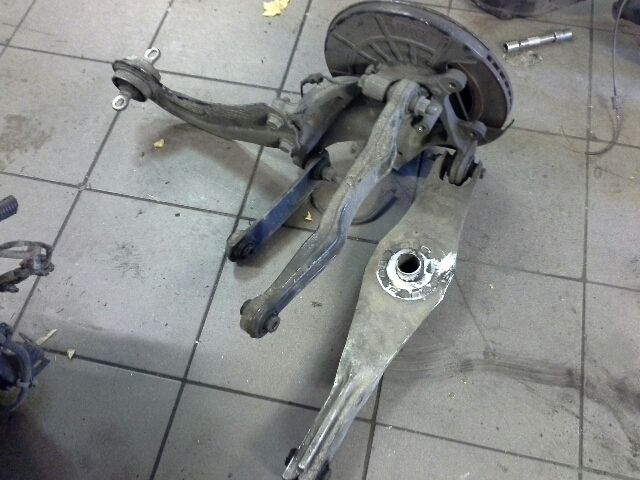 bontott OPEL INSIGNIA Jobb hátsó Tengelycsonk