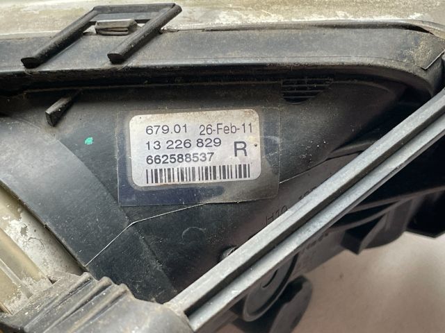 bontott OPEL INSIGNIA Jobb Ködfényszóró