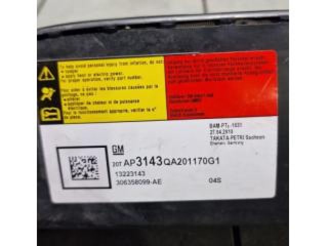 bontott OPEL INSIGNIA Jobb Oldallégzsák