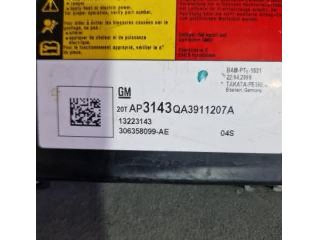 bontott OPEL INSIGNIA Jobb Oldallégzsák