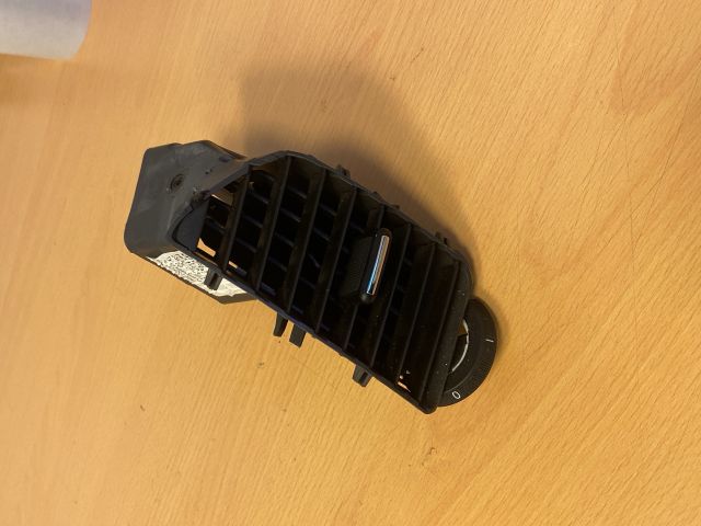 bontott OPEL INSIGNIA Jobb Szellőző