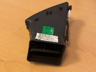 bontott OPEL INSIGNIA Jobb Szellőző