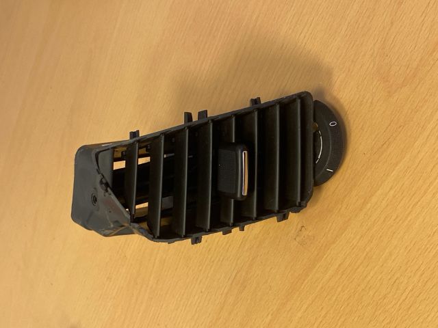 bontott OPEL INSIGNIA Jobb Szellőző