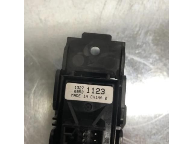 bontott OPEL INSIGNIA Kézifék Kapcsoló