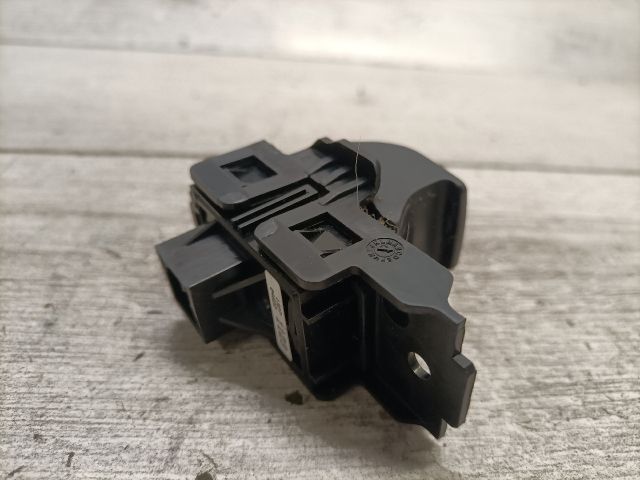 bontott OPEL INSIGNIA Kézifék Kapcsoló