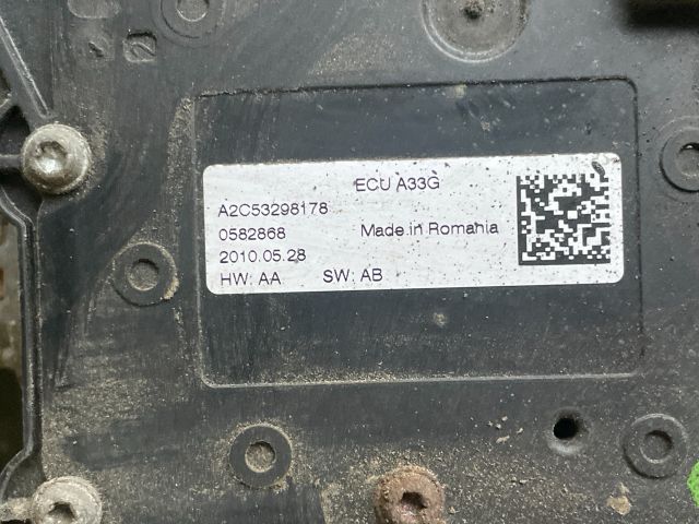 bontott OPEL INSIGNIA Kézifék Motor