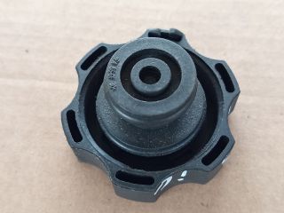 bontott OPEL INSIGNIA Kiegyenlítőtartály Sapka