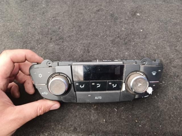 bontott OPEL INSIGNIA Klíma Kapcsoló