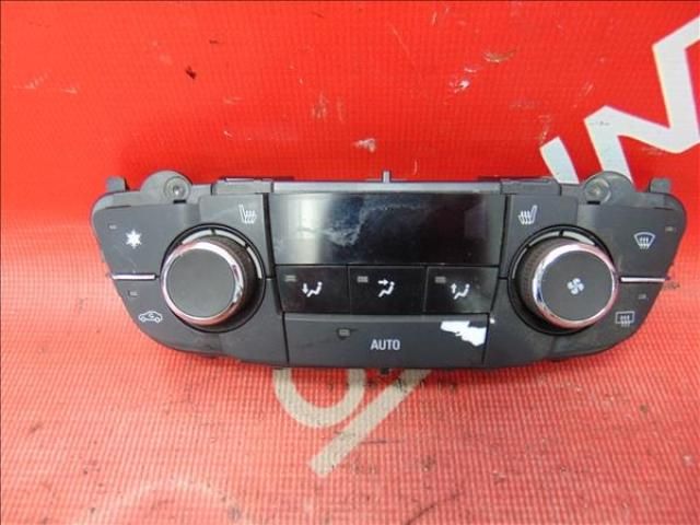 bontott OPEL INSIGNIA Klíma Kapcsoló