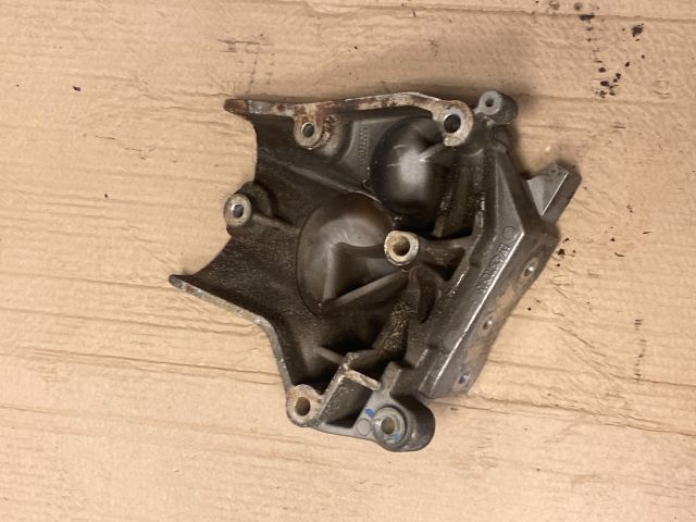 bontott OPEL INSIGNIA Klímakompresszor Tartó Bak