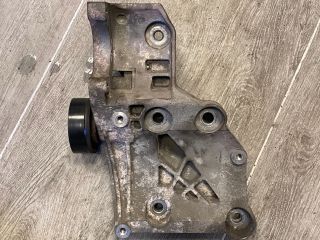 bontott OPEL INSIGNIA Klímakompresszor Tartó Bak