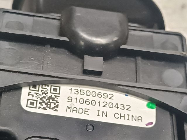 bontott OPEL INSIGNIA Komplett Kormánykapcsoló (Bajuszkapcsoló)