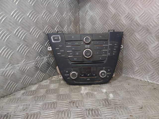 bontott OPEL INSIGNIA Középkonzol Vezérlő Panel