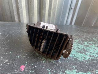 bontott OPEL INSIGNIA Középső Bal Szellőző