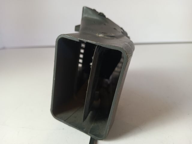 bontott OPEL INSIGNIA Középső Bal Szellőző