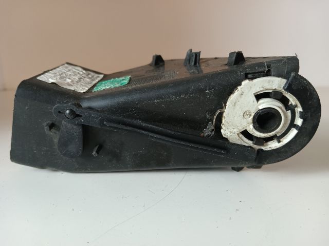 bontott OPEL INSIGNIA Középső Jobb Szellőző