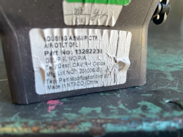 bontott OPEL INSIGNIA Középső Jobb Szellőző