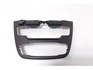 bontott OPEL INSIGNIA Középső Műszerfal Díszléc