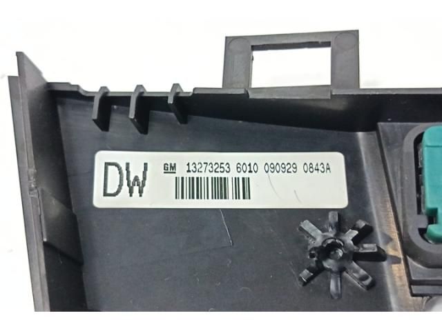 bontott OPEL INSIGNIA Középső Műszerfal Díszléc