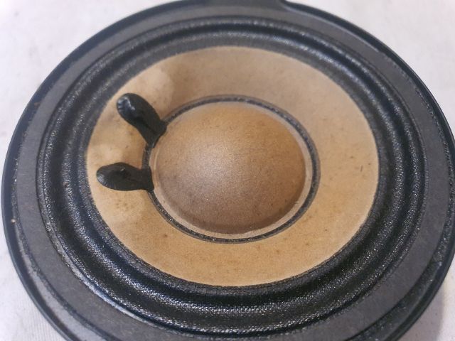 bontott OPEL INSIGNIA Középső Műszerfal Hangszóró