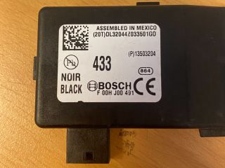 bontott OPEL INSIGNIA Központizár Antenna