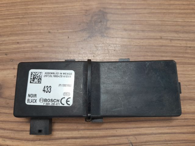 bontott OPEL INSIGNIA Központizár Elektronika