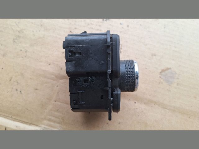 bontott OPEL INSIGNIA Média Kapcsoló