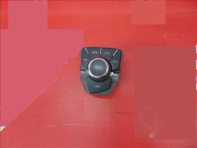 bontott OPEL INSIGNIA Média Kapcsoló