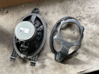 bontott OPEL INSIGNIA Mélynyomó Hangszóró