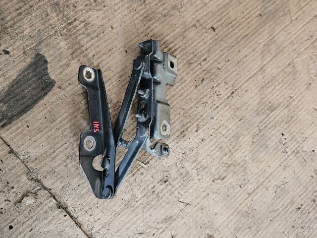 bontott OPEL INSIGNIA Motorháztető Bal Zsanér