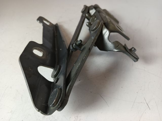 bontott OPEL INSIGNIA Motorháztető Bal Zsanér