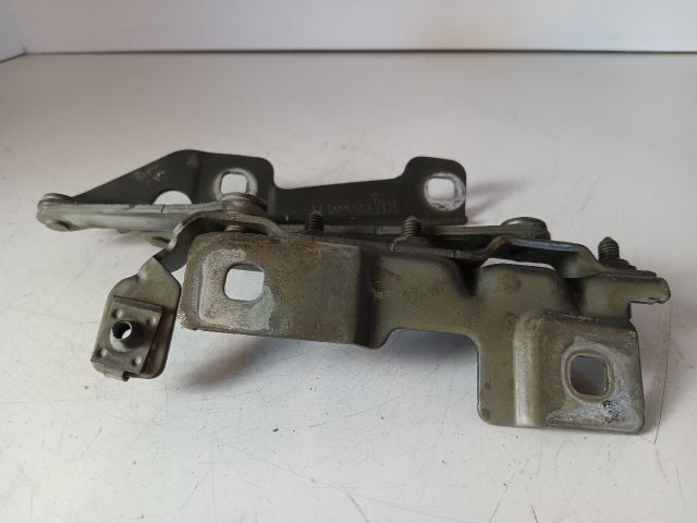 bontott OPEL INSIGNIA Motorháztető Bal Zsanér