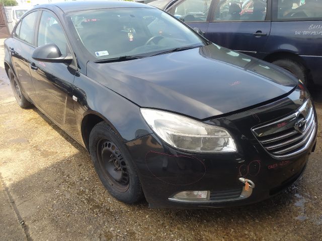 bontott OPEL INSIGNIA Motorháztető Gumikéder