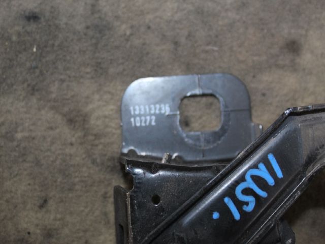 bontott OPEL INSIGNIA Motorháztető Zárszerkezet