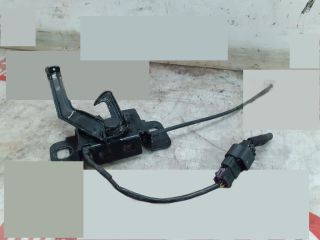 bontott OPEL INSIGNIA Motorháztető Zárszerkezet