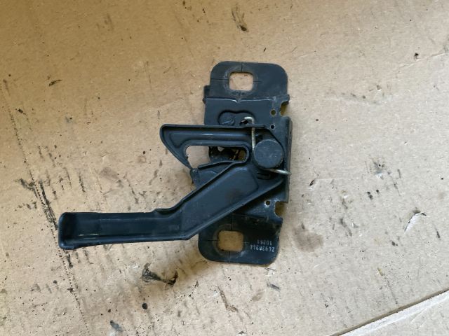 bontott OPEL INSIGNIA Motorháztető Zárszerkezet