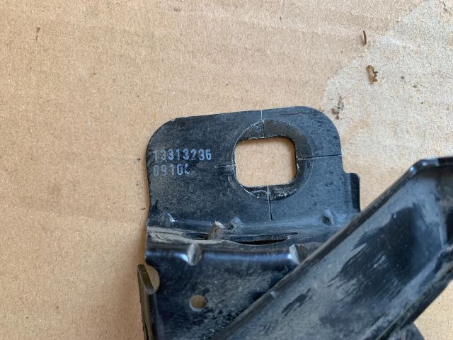 bontott OPEL INSIGNIA Motorháztető Zárszerkezet