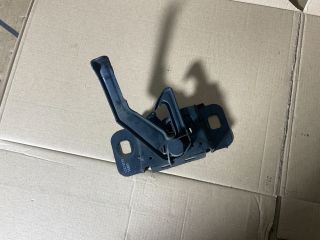 bontott OPEL INSIGNIA Motorháztető Zárszerkezet