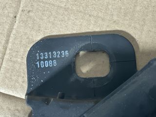 bontott OPEL INSIGNIA Motorháztető Zárszerkezet