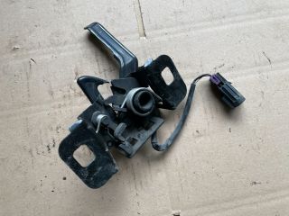 bontott OPEL INSIGNIA Motorháztető Zárszerkezet