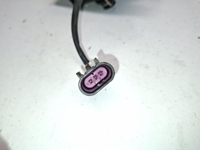 bontott OPEL INSIGNIA Motorháztető Zárszerkezet