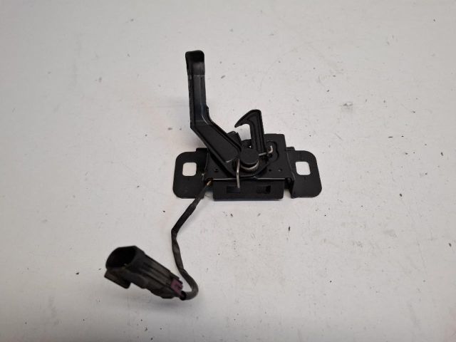 bontott OPEL INSIGNIA Motorháztető Zárszerkezet