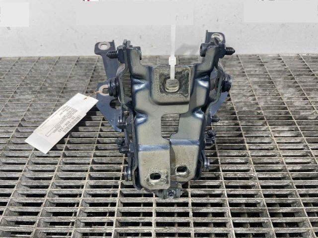 bontott OPEL INSIGNIA Motorháztető Zsanér Pár