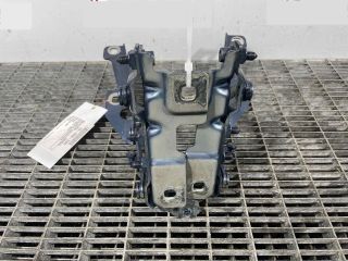 bontott OPEL INSIGNIA Motorháztető Zsanér Pár