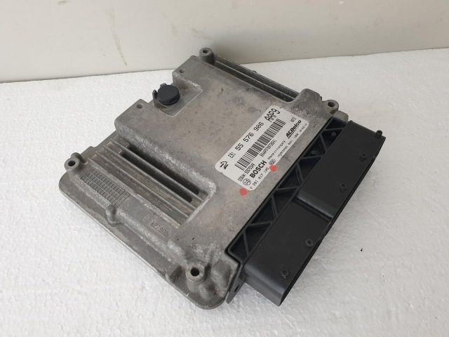 bontott OPEL INSIGNIA Motorvezérlő